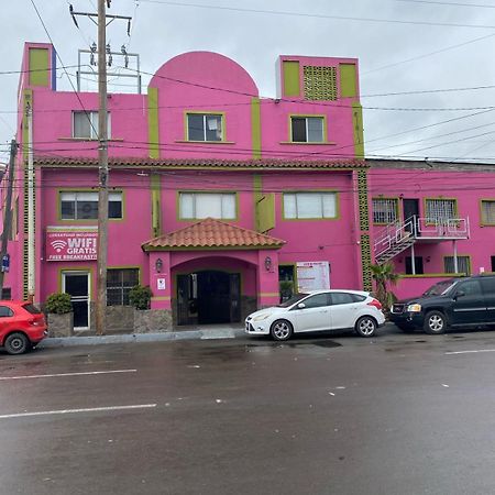 Hotel Yolanda Тіхуана Екстер'єр фото